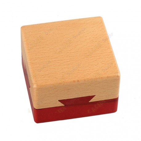 Wooden square cache "Secret box"